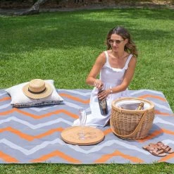 CGear Sandlite Mat - Large 28 CGear Sandlite Mat - Large -Camping Shop 1301620011 4 2500x2500px 2400x2400 smoke zig zig med rsz 43476.1663086585