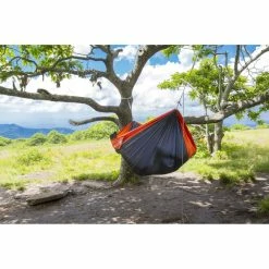 ENO SuperSub Ultralight Hammock 16 ENO SuperSub Ultralight Hammock -Camping Shop ENO SuperSub Hammock Lifestyle 4 rsz 54445.1651787898
