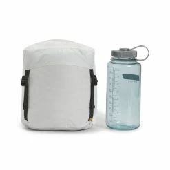 The North Face Gold Kazoo Sleeping Bag 9 The North Face Gold Kazoo Sleeping Bag -Camping Shop NF0A52E1 4K6 alt1 rsz 28312.1653515684