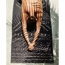 Nomadix Original Towel 28 Nomadix Original Towel -Camping Shop nomadix nm afri 101 original towel outdoors other yoga 01 rsz 80410.1661463649